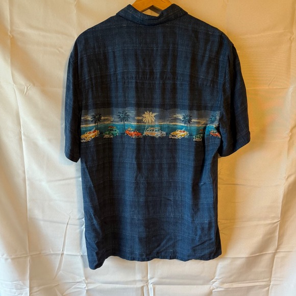 Island Shores Mens Short Sleeve Button Up Shirt Blue Hawaiian Car Print Size S - Picture 2 of 5